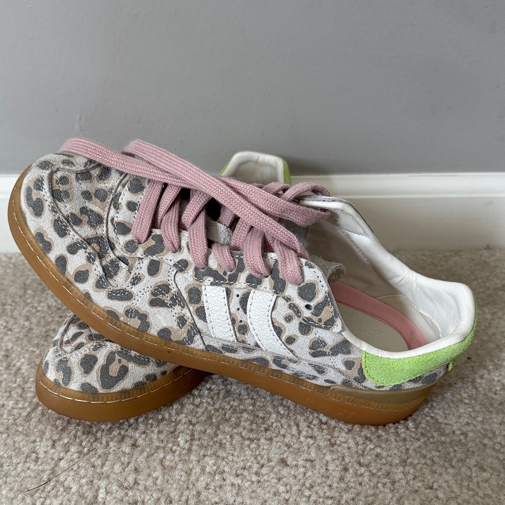 Coolway Leopard Print Sneakers with Pink Laces